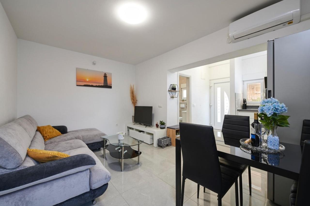 Apartment Josip Ciovo Trogir Bagian luar foto